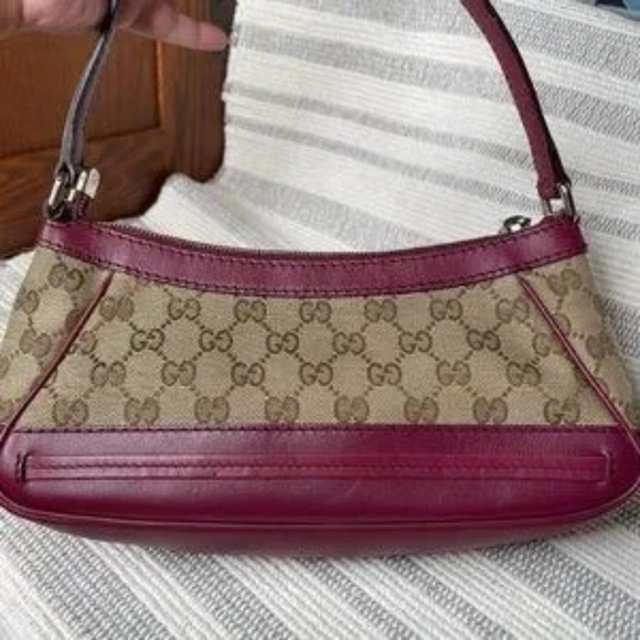 VINTAGE GUCCI mayfair mini accessory pouch hand/shoulder bag - Picture 9 of 15